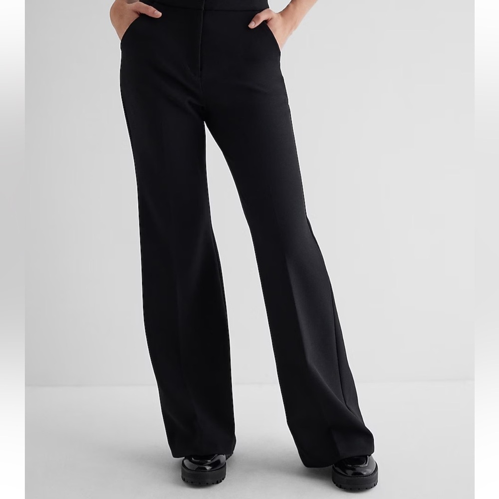 Editor Mid Rise Relaxed Trouser Pant